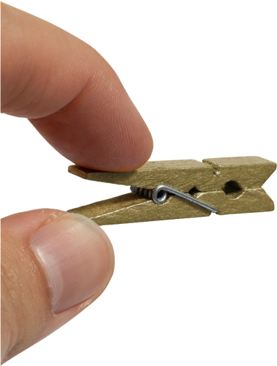 Gold X-Large 1 3/4 Inch Wood Clips - 14 Pack
